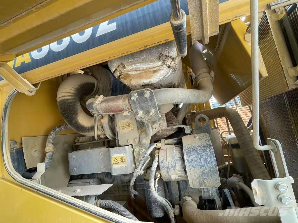 Komatsu WA 380Z-6 Kolesové nakladače