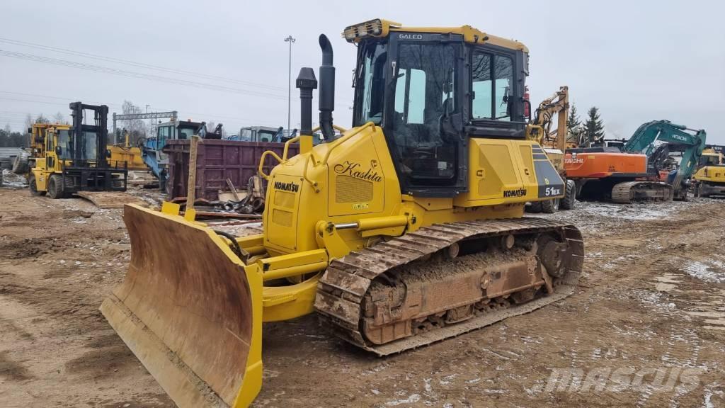 Komatsu D 51 EX-22 Pásové dozéry