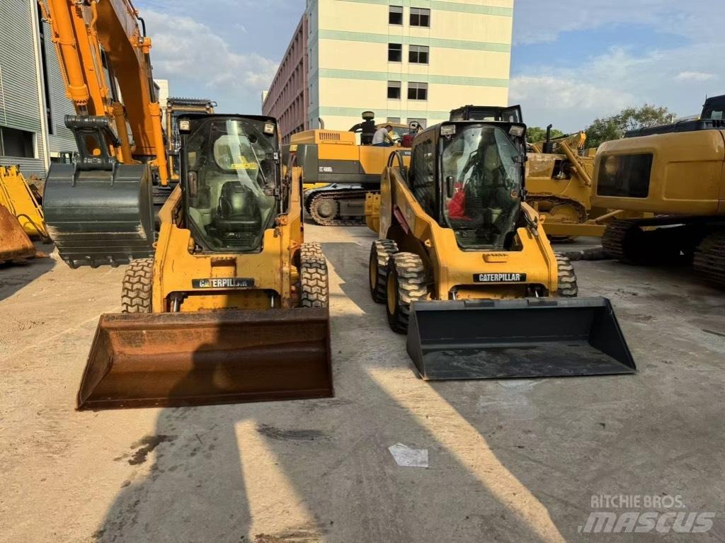 CAT 246 C Šmykom riadené nakladače