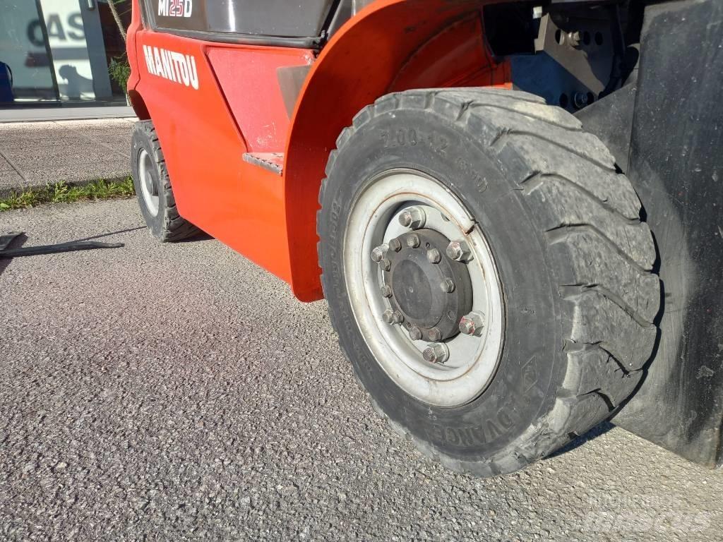 Manitou MI 25 Dieselové vozíky