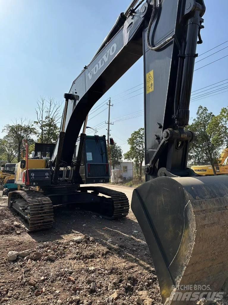 Volvo EC290 Pásové rýpadlá