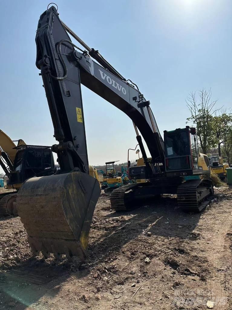 Volvo EC290 Pásové rýpadlá
