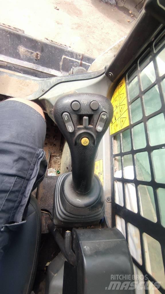Bobcat T 770 Šmykom riadené nakladače