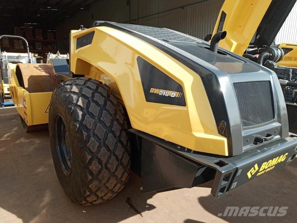 Bomag BW 218 D-5 SL Ťahačové valce