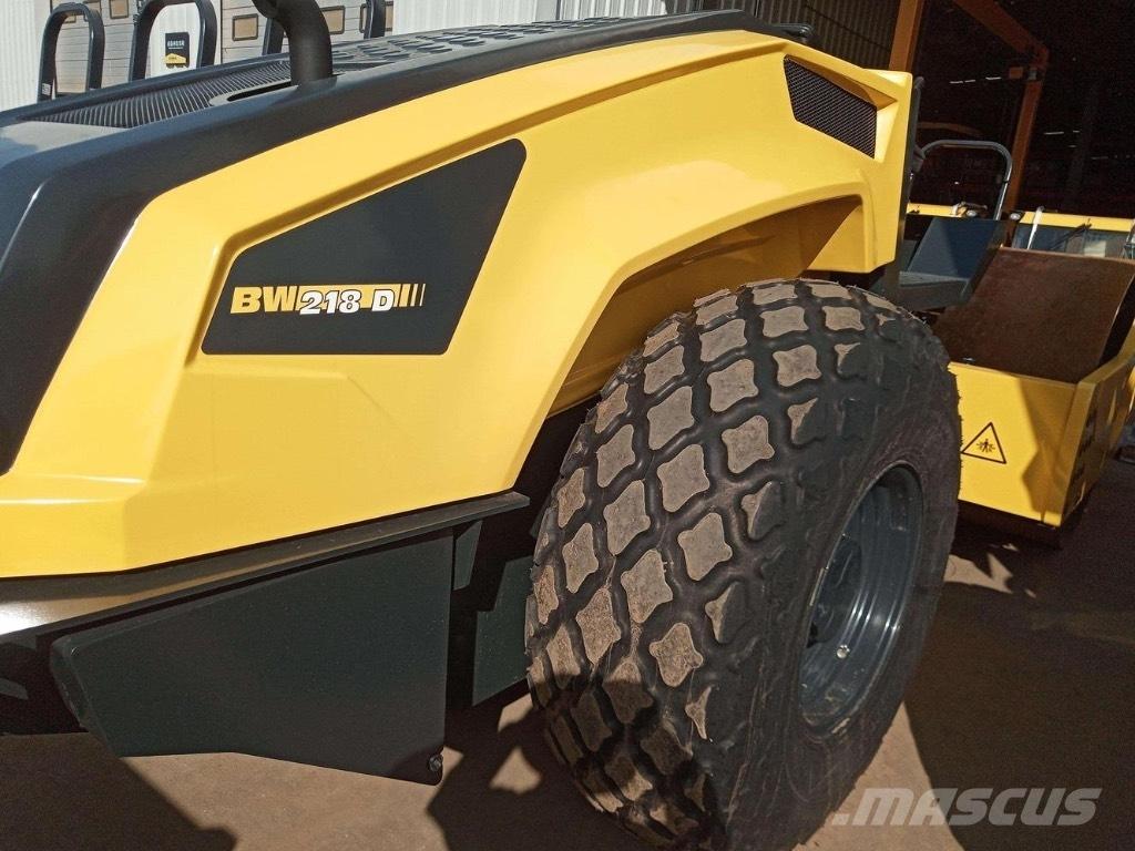 Bomag BW 218 D-5 SL Ťahačové valce