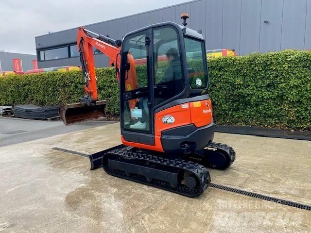 Kubota U 27-4 Mini rýpadlá < 7t