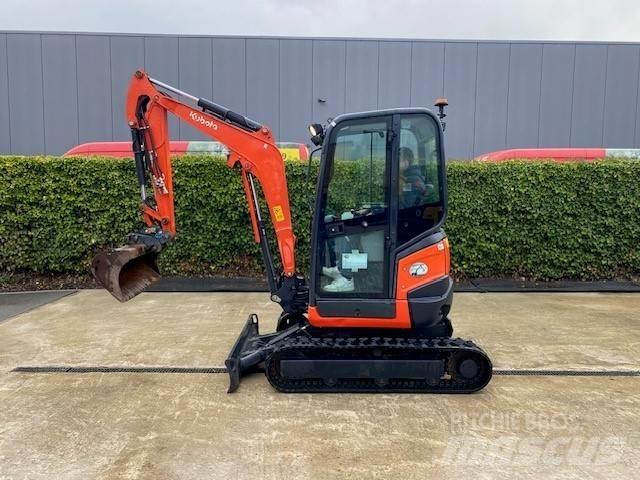 Kubota U 27-4 Mini rýpadlá < 7t