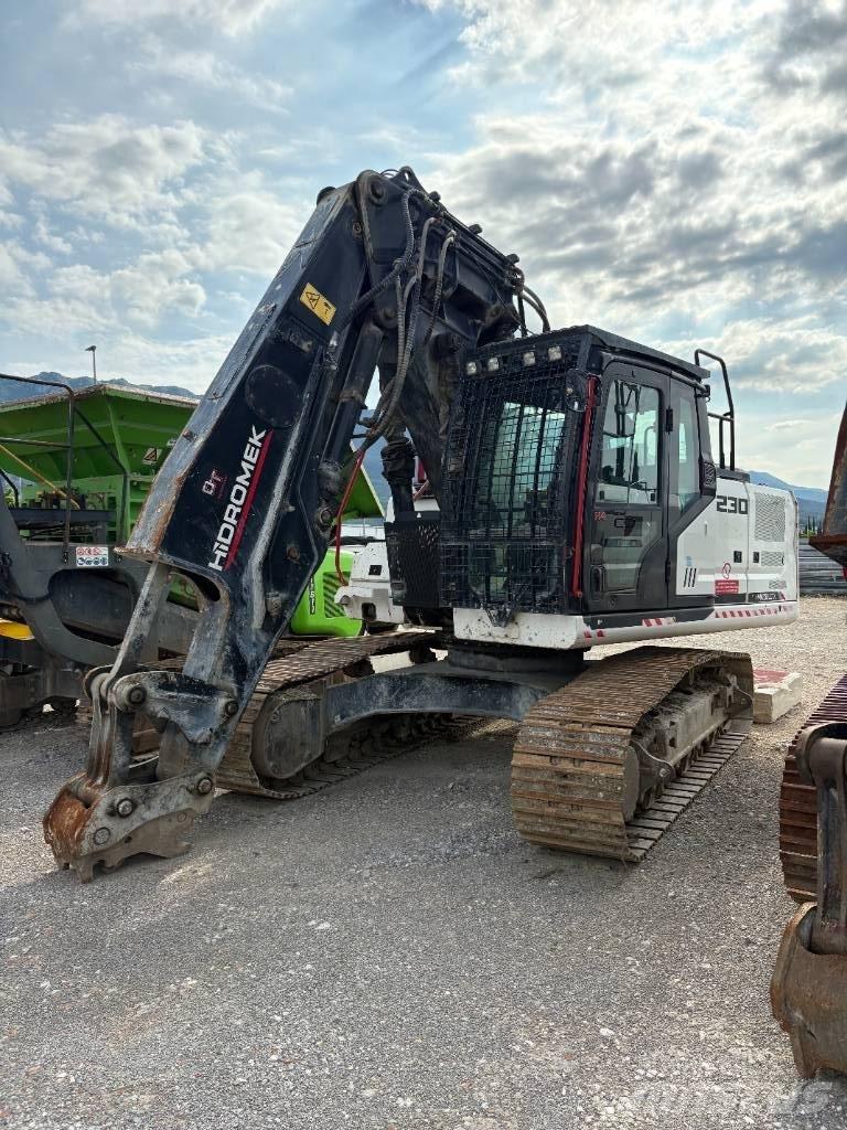 Hidromek 230 LC TX Demolačné rýpadlá