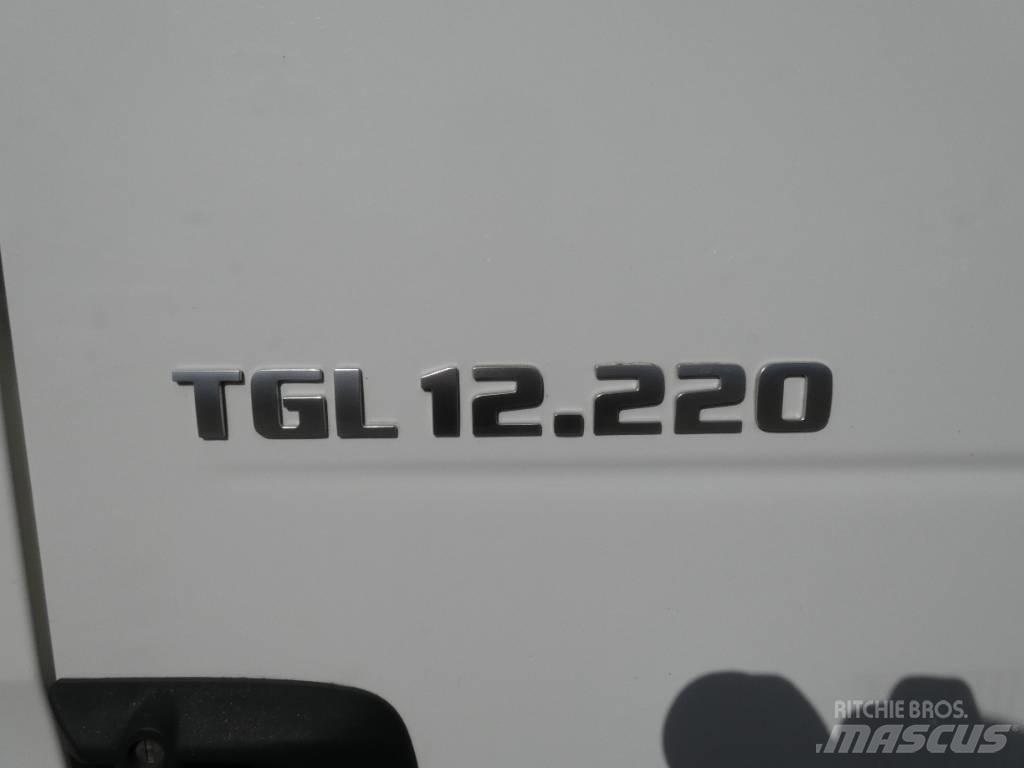 MAN TGL 12.220 Skriňová nadstavba