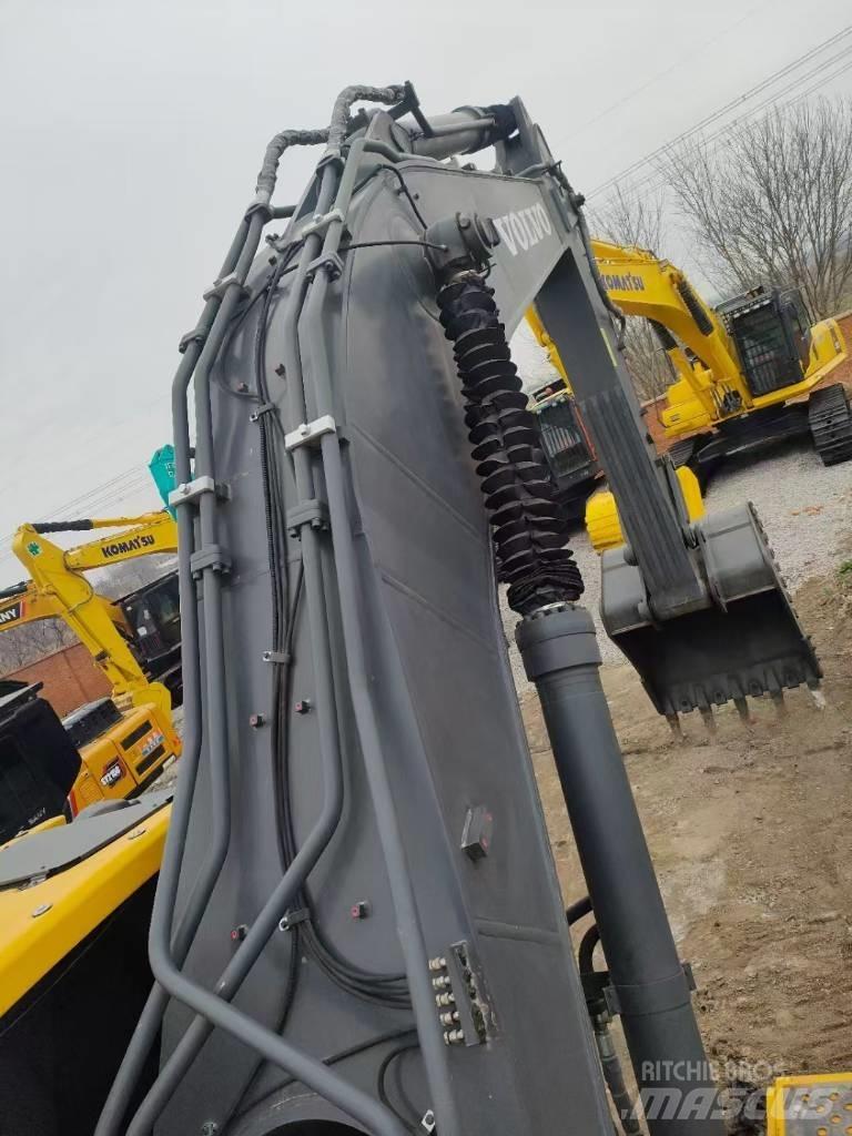 Volvo EC 480 D L Pásové rýpadlá