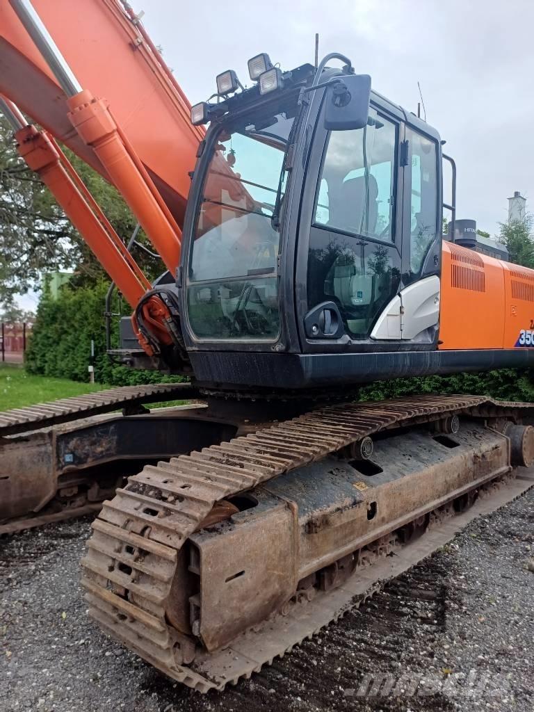 Hitachi ZX350 Kolesové nakladače