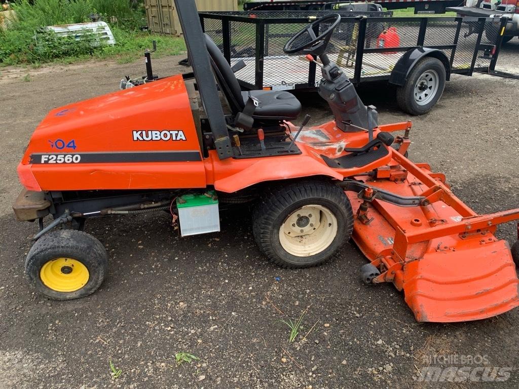Kubota F 2560 Stavebníctvo - ostatné