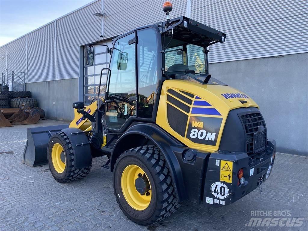 Komatsu WA80M-8EO Viacúčelové nakladače