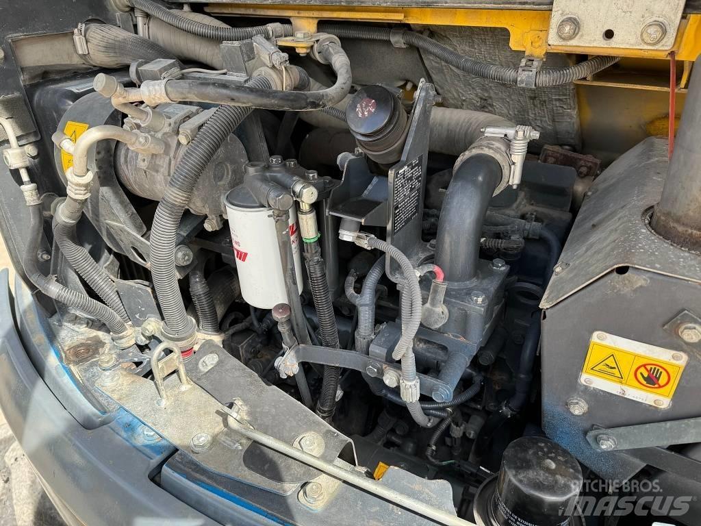 Komatsu PW 98 MR-8 Kolesové rýpadlá