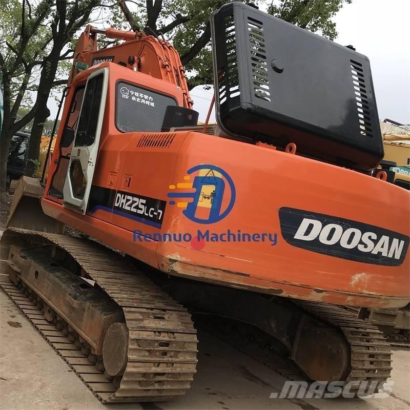 Doosan DH225LC-7 Pásové rýpadlá