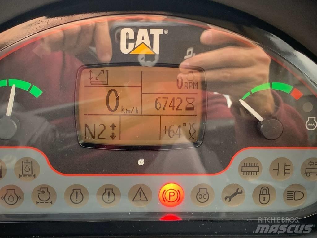CAT TH 337C Teleskopické nakladače pre poľnohospodárstvo