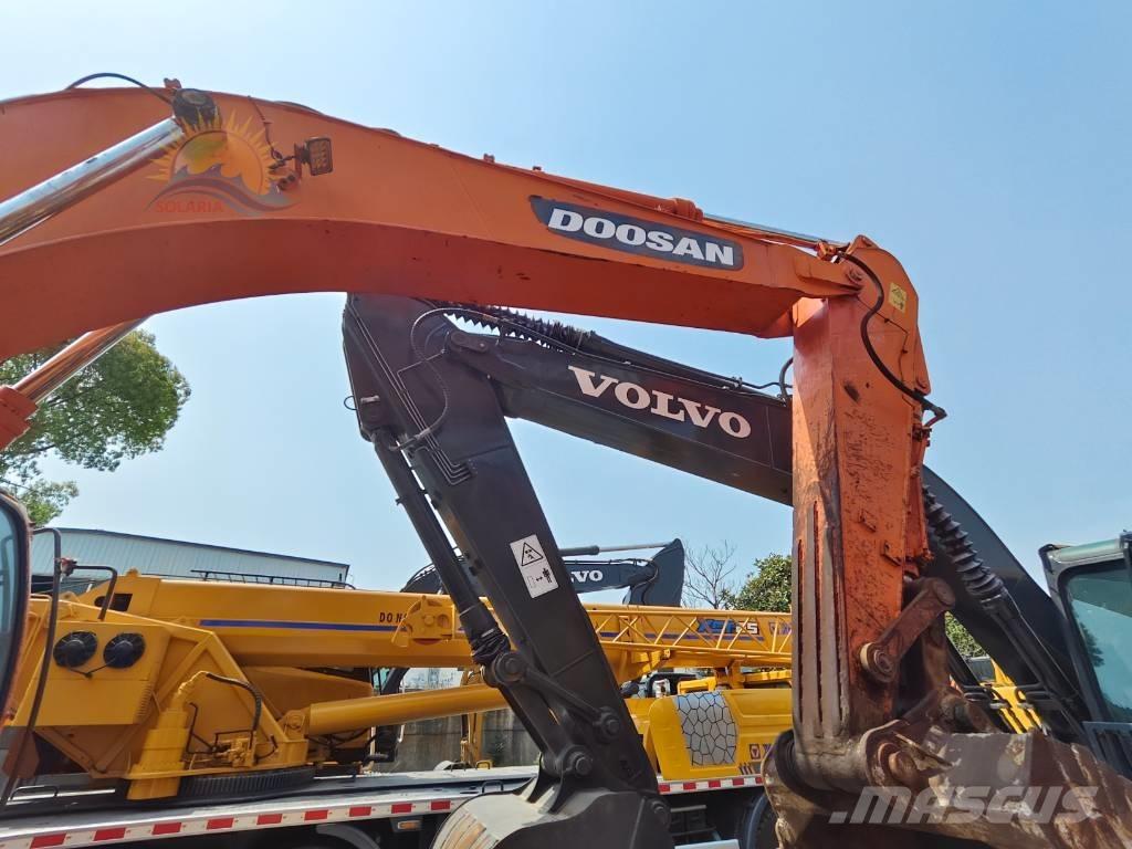 Doosan DX 300 LC Pásové rýpadlá
