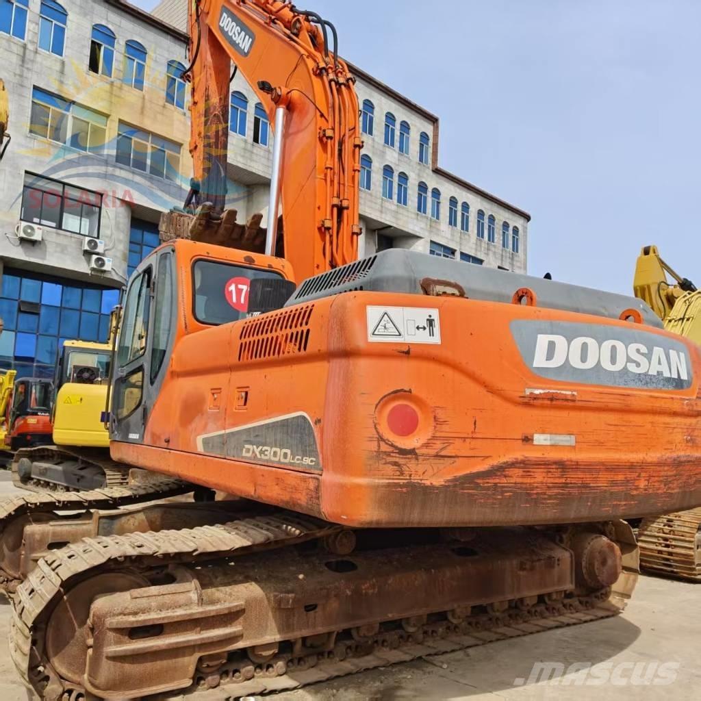 Doosan DX 300 LC Pásové rýpadlá
