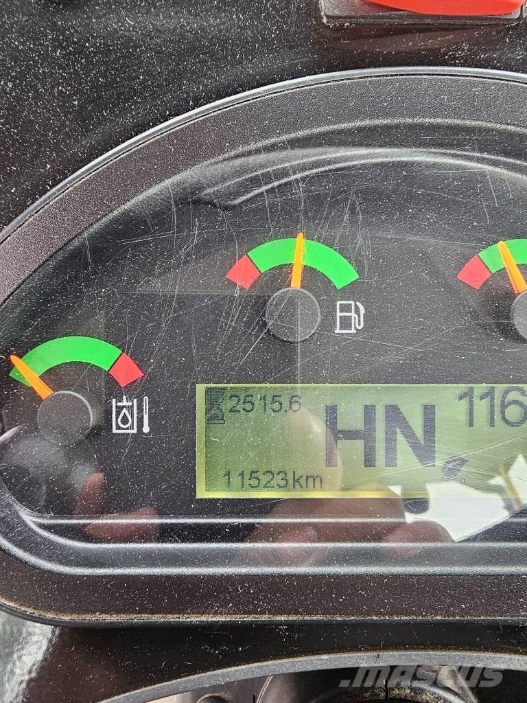 CAT 906 M Kolesové nakladače