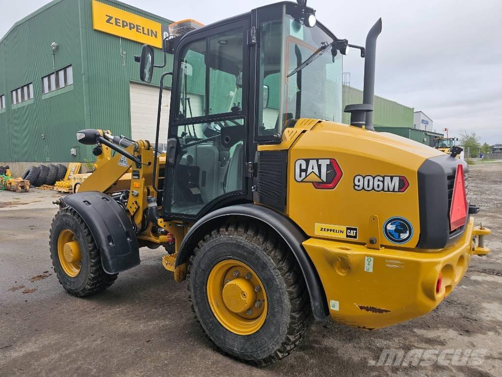 CAT 906 M Kolesové nakladače