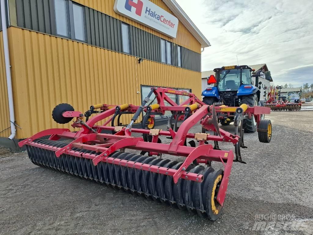 Väderstad Cultus 400 Kultivátory