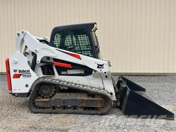 Bobcat T590 Šmykom riadené nakladače