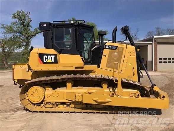 CAT D7E LGP Pásové dozéry