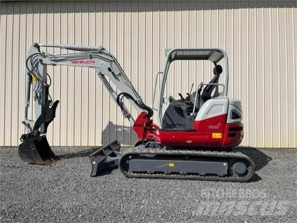 Takeuchi TB260 Pásové rýpadlá