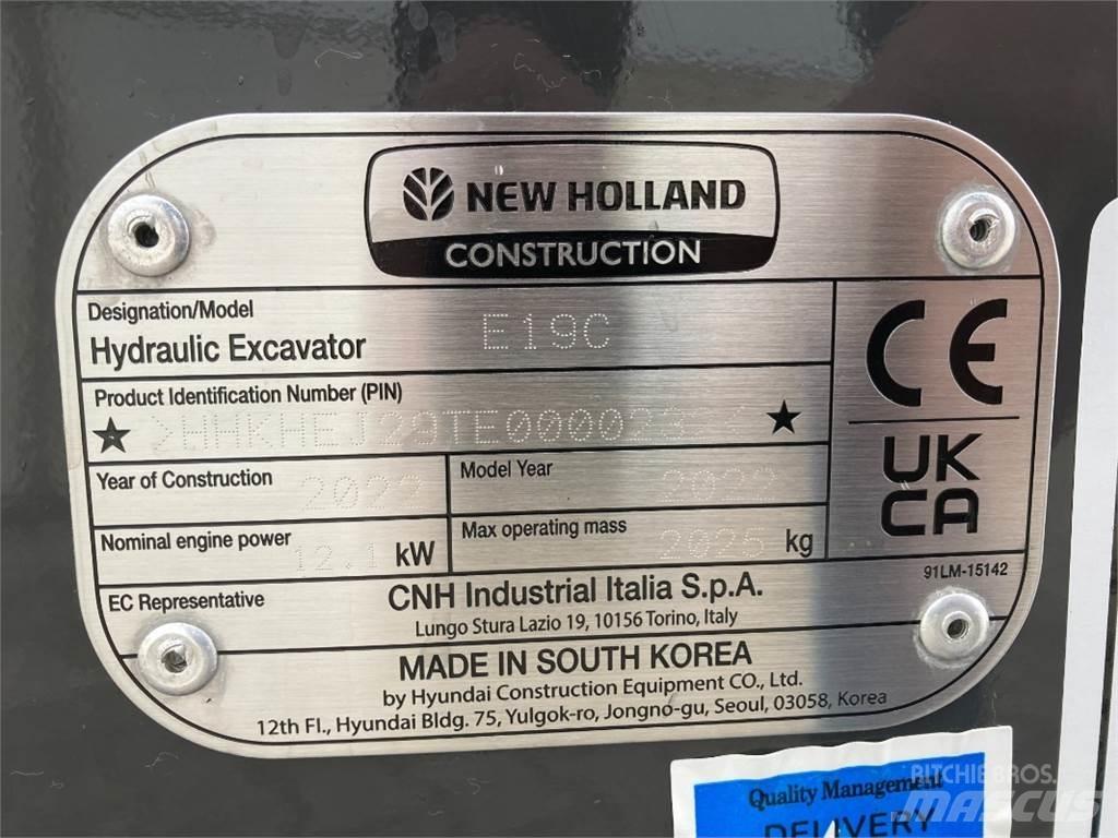 New Holland E 19C Mini rýpadlá < 7t