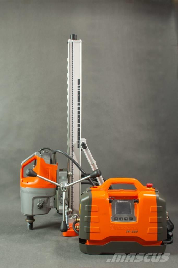 Husqvarna DM650 PP65 Stavebníctvo - ostatné