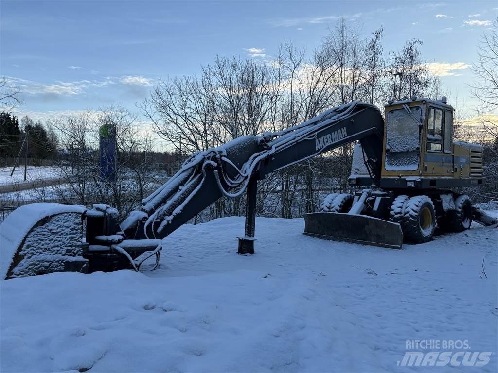Åkerman EW200/2500 Kolesové rýpadlá