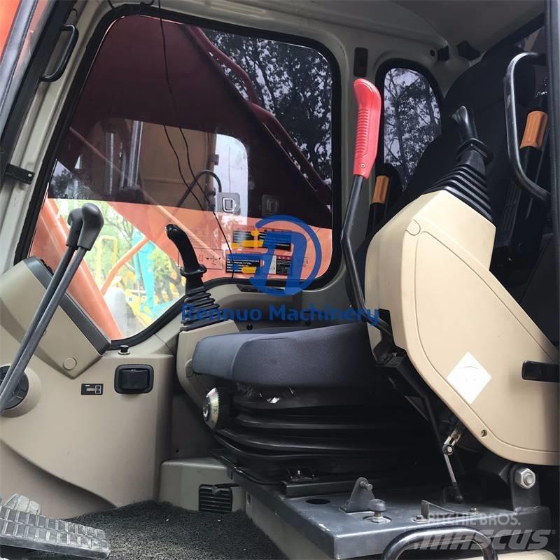 Doosan DH225LC-7 Pásové rýpadlá