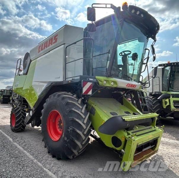 CLAAS TRION 530 Kombinované zberacie stroje
