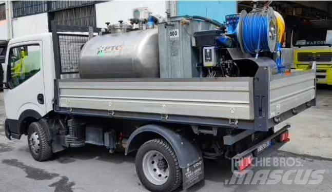 Nissan CABSTAR 35.12 Skriňová nadstavba