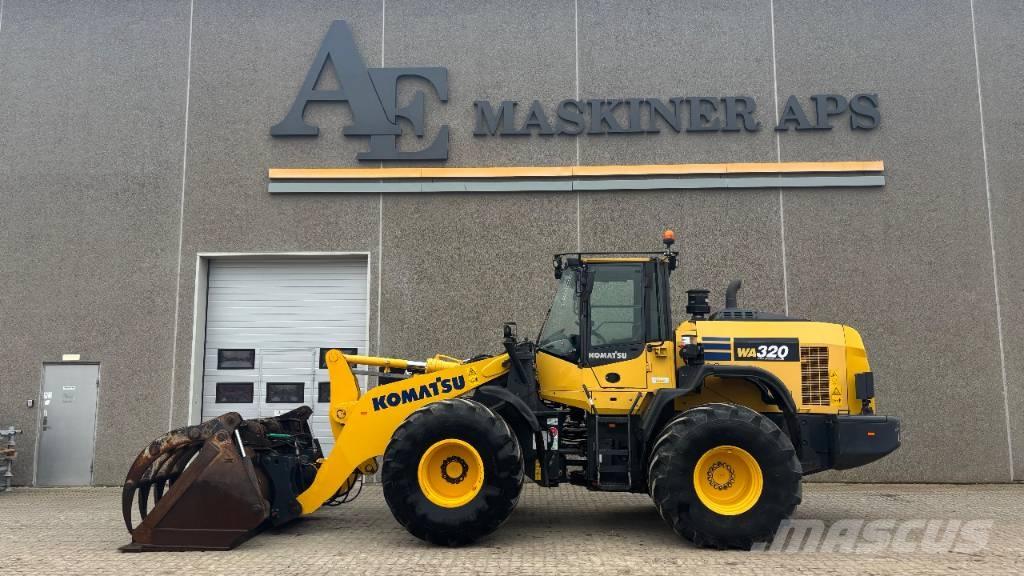 Komatsu WA 320-8 Kolesové nakladače