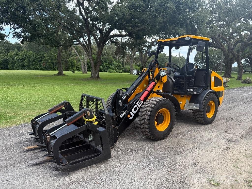 JCB 407 Kolesové nakladače