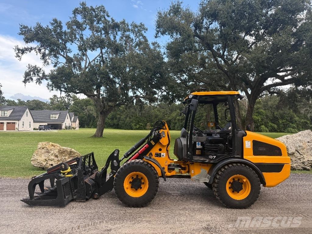 JCB 407 Kolesové nakladače