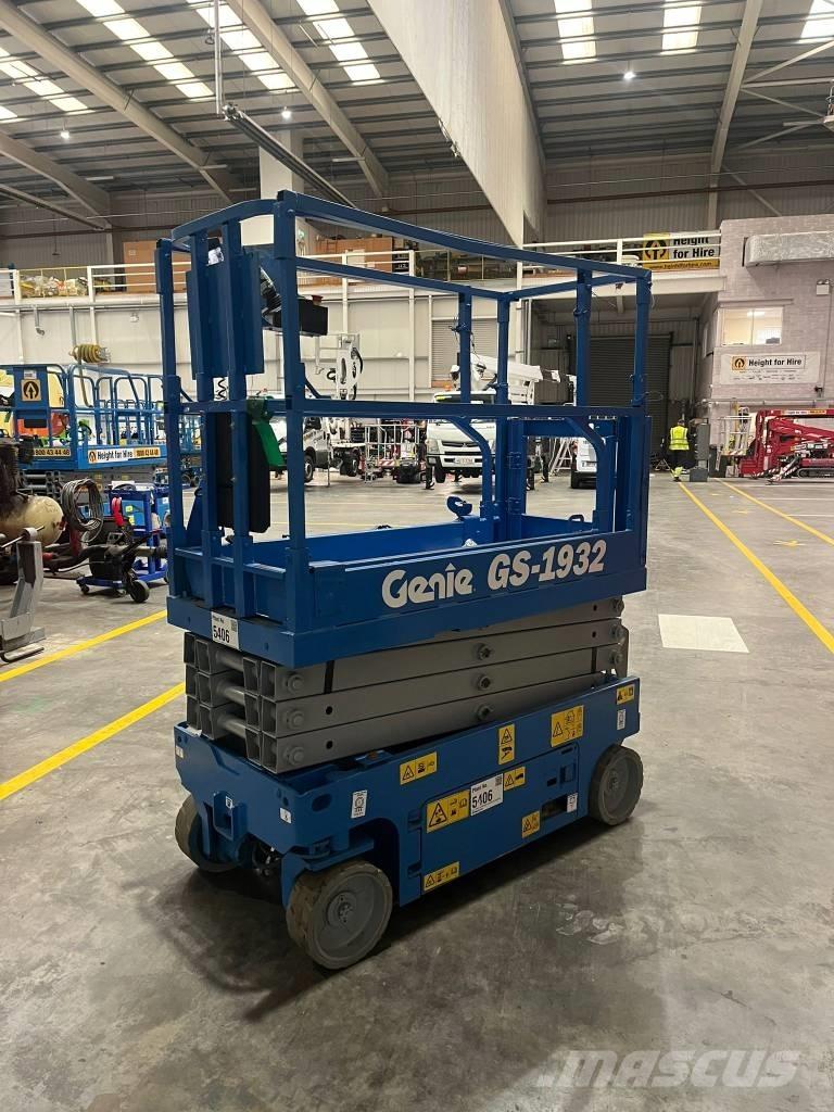 Genie GS 1932 Nožnicové zdvíhacie plošiny
