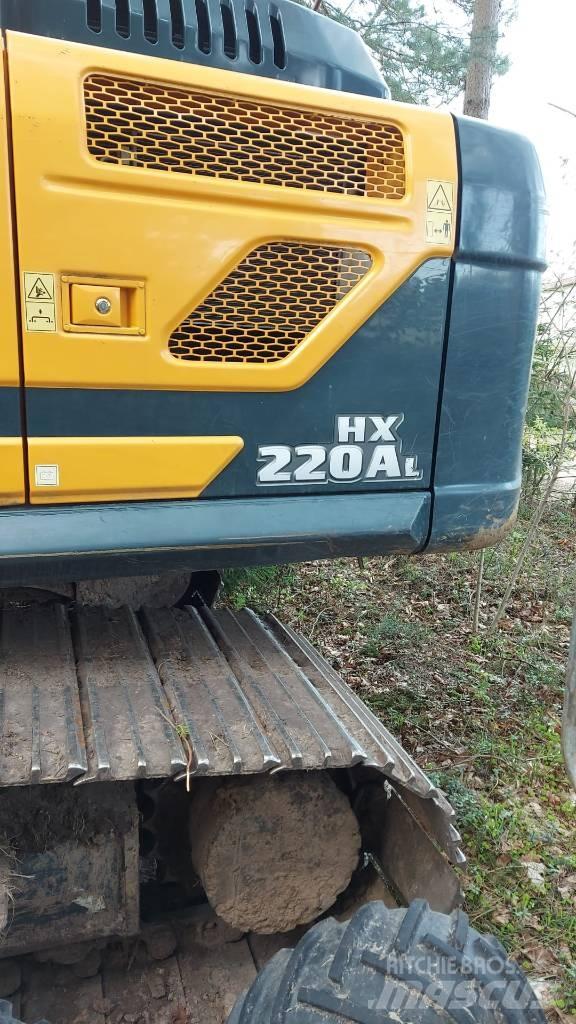 Hyundai HX220AL Pásové rýpadlá