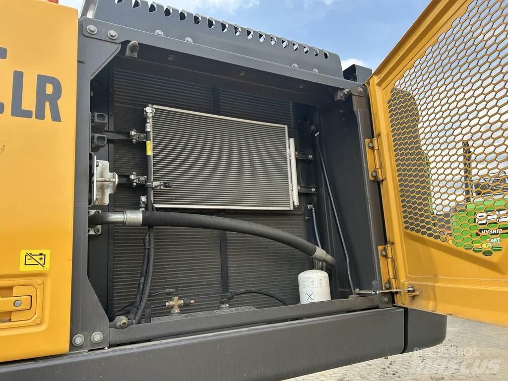 Volvo EC300LR Pásové rýpadlá
