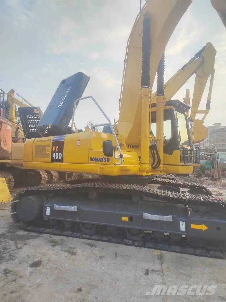 Komatsu PC 400-7 Pásové rýpadlá