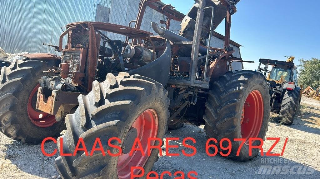 CLAAS Ares 697 ATZ Traktory