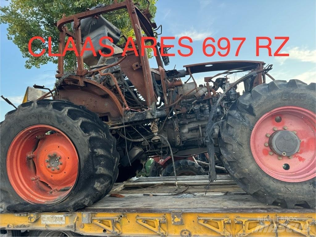 CLAAS Ares 697 ATZ Traktory