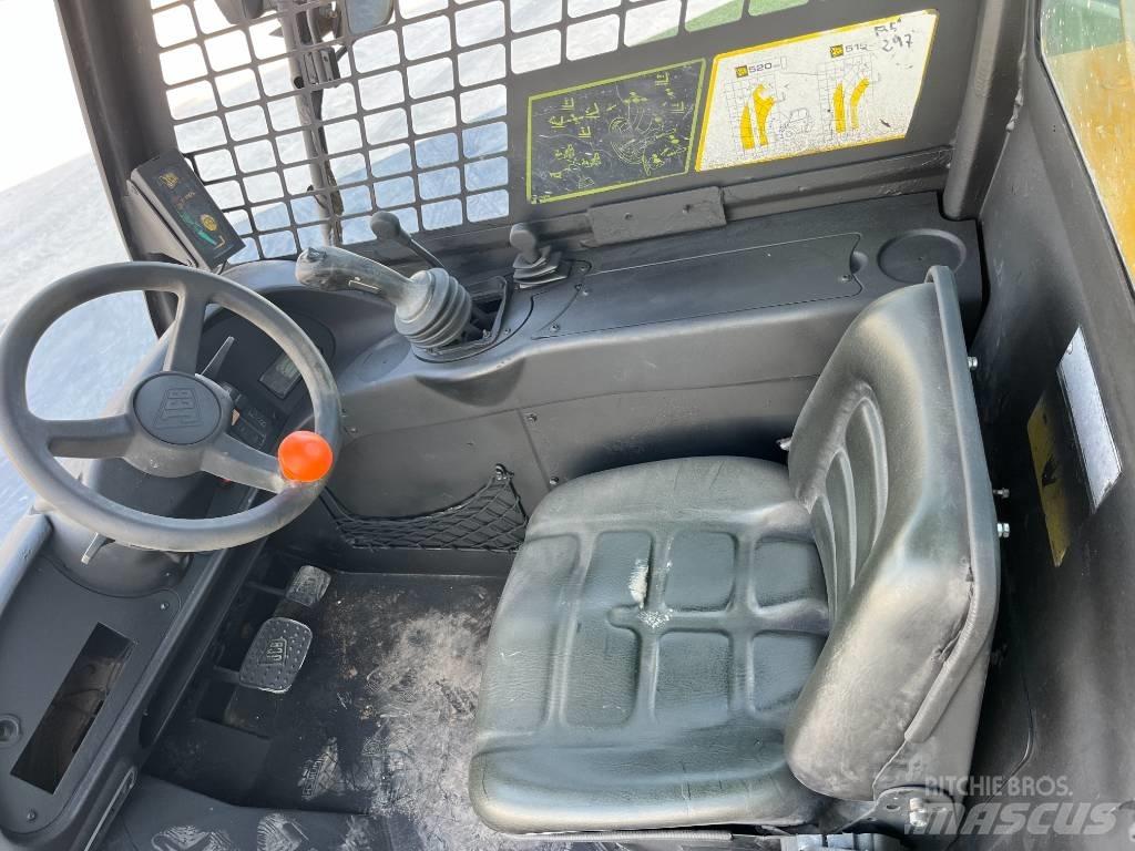JCB 520-40 Teleskopické manipulátory