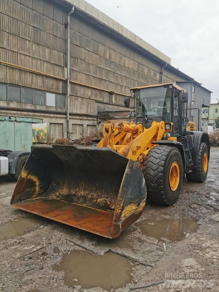 Hyundai HL 760-9 Kolesové nakladače