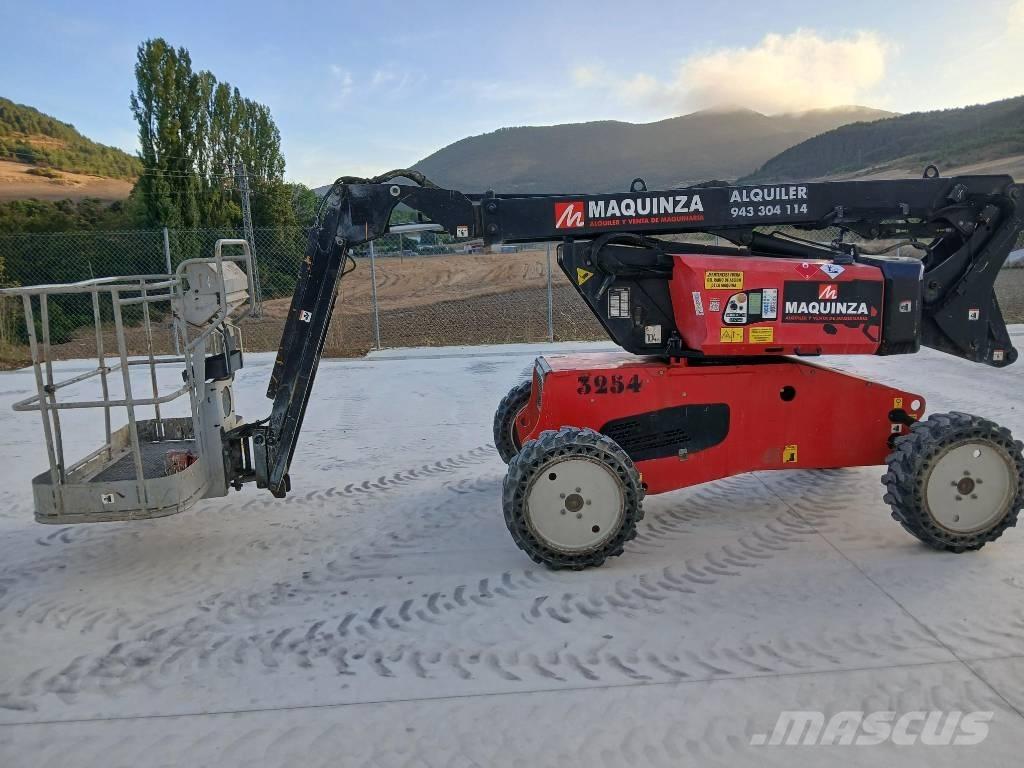 Manitou ManGo 12 Kĺbové plošiny