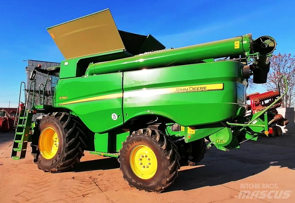 John Deere S780i Kombinované zberacie stroje