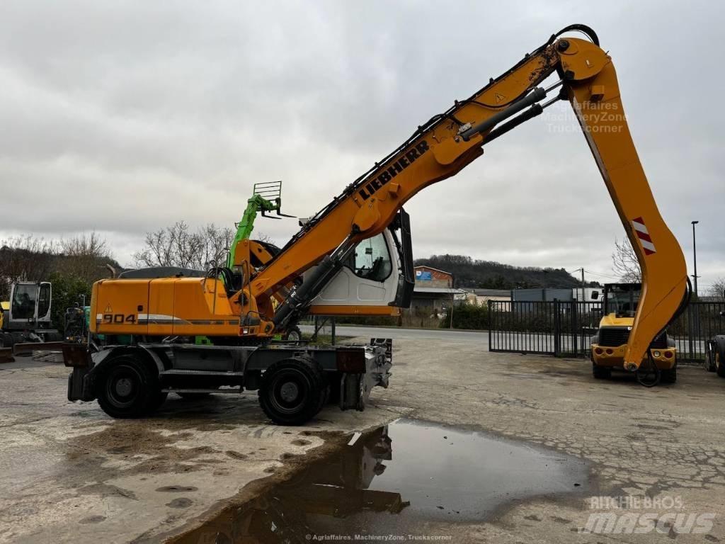 Liebherr A 904 C Kolesové rýpadlá