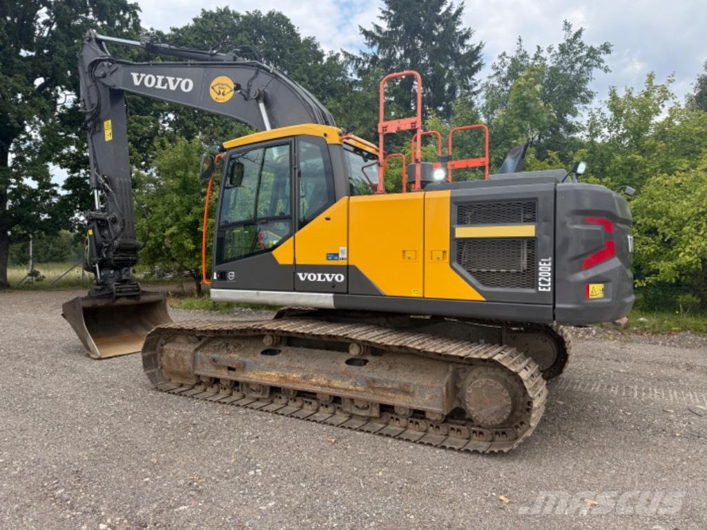 Volvo EC 220 EL Pásové rýpadlá