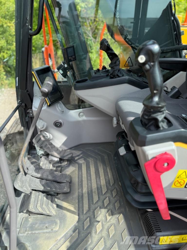 Volvo EC 220 EL Pásové rýpadlá